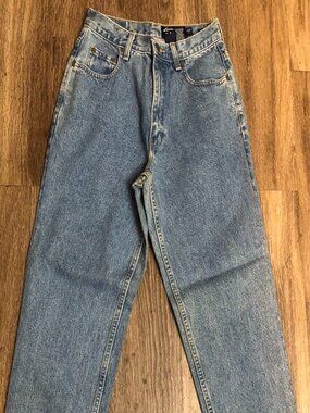 Eddie Bauer Vintage Jeans - Women 5 - 100% Cotton - Low Rise - Altered